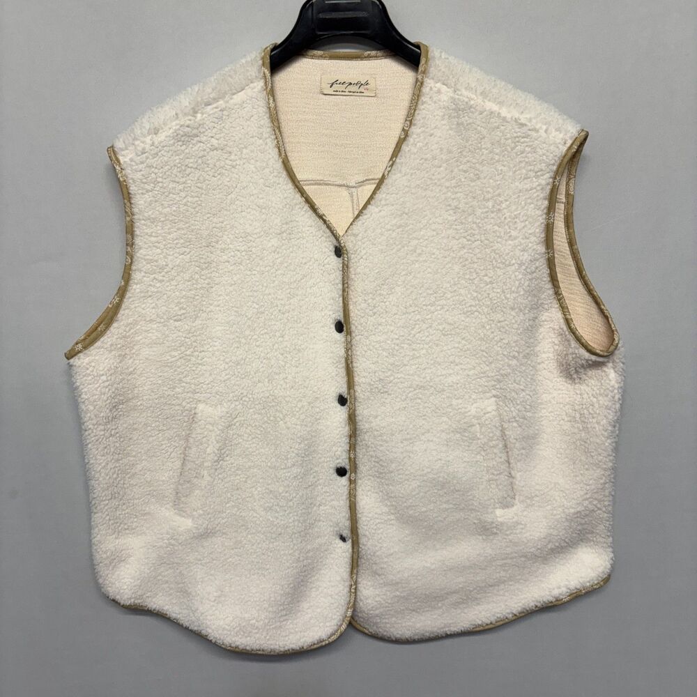 Free People Women Fleece Sherpa Vest Size Small Sleeveless C132 -12